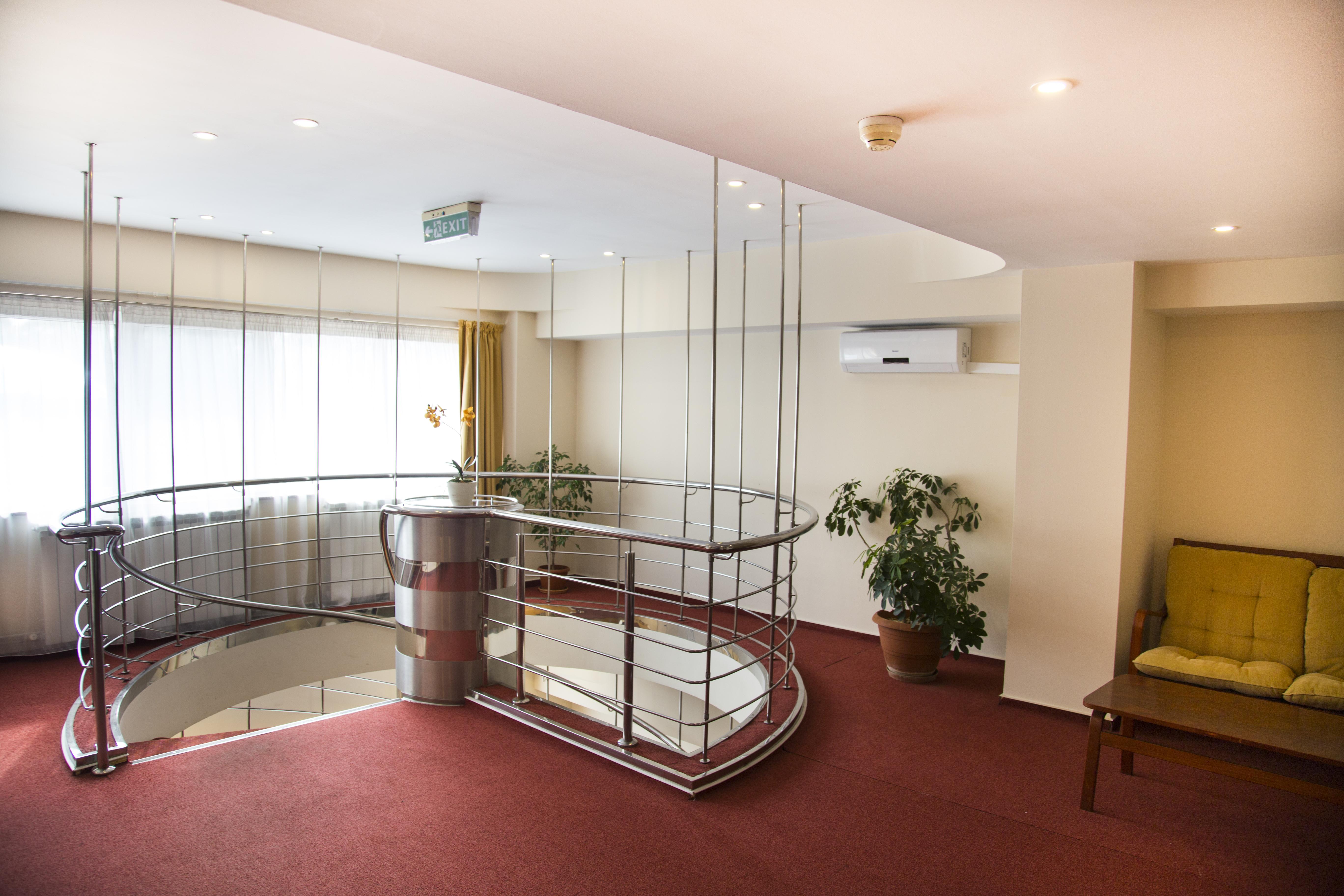 Hotel Herastrau Bucureşti Ngoại thất bức ảnh
